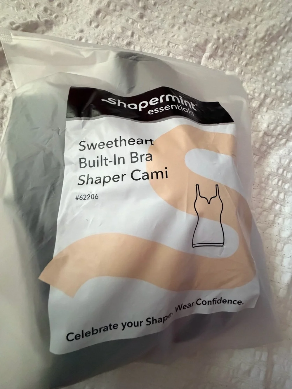 Black Seamless Comfort Cami with built in bra. Brand new with tags, size XL - Picture 8 of 14